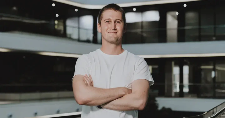 Young Founder Series: Louis-Neil Korsten, founder of Bookt